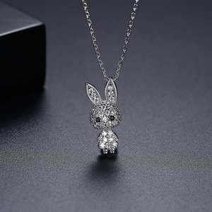 Juego de pendientes y colgante de conejito de plata de ley brillante, idea de regalo perfecta - Product Image 5