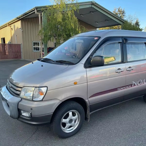 Voiture d'occasion de qualité et abordable, Toyota Noah 1998, conduite à droite - Product Image 1