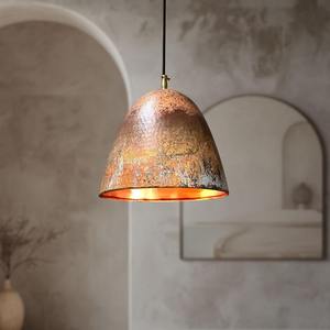 Lampe suspendue en cuivre traditionnelle pour la décoration intérieure d'inspiration patrimoniale offrant un charme culturel avec un design artisanal en métal - Product Image 3