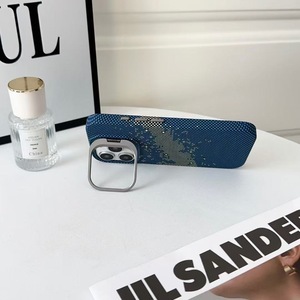 เคสโทรศัพท์กันกระแทกน้ำหนักเบาทนทานสำหรับ iPhone 16อุปกรณ์ป้องกันกล้องโลหะป้องกันและตั้งได้ออกแบบพิกเซลแบบแม่เหล็ก - Product Image 2