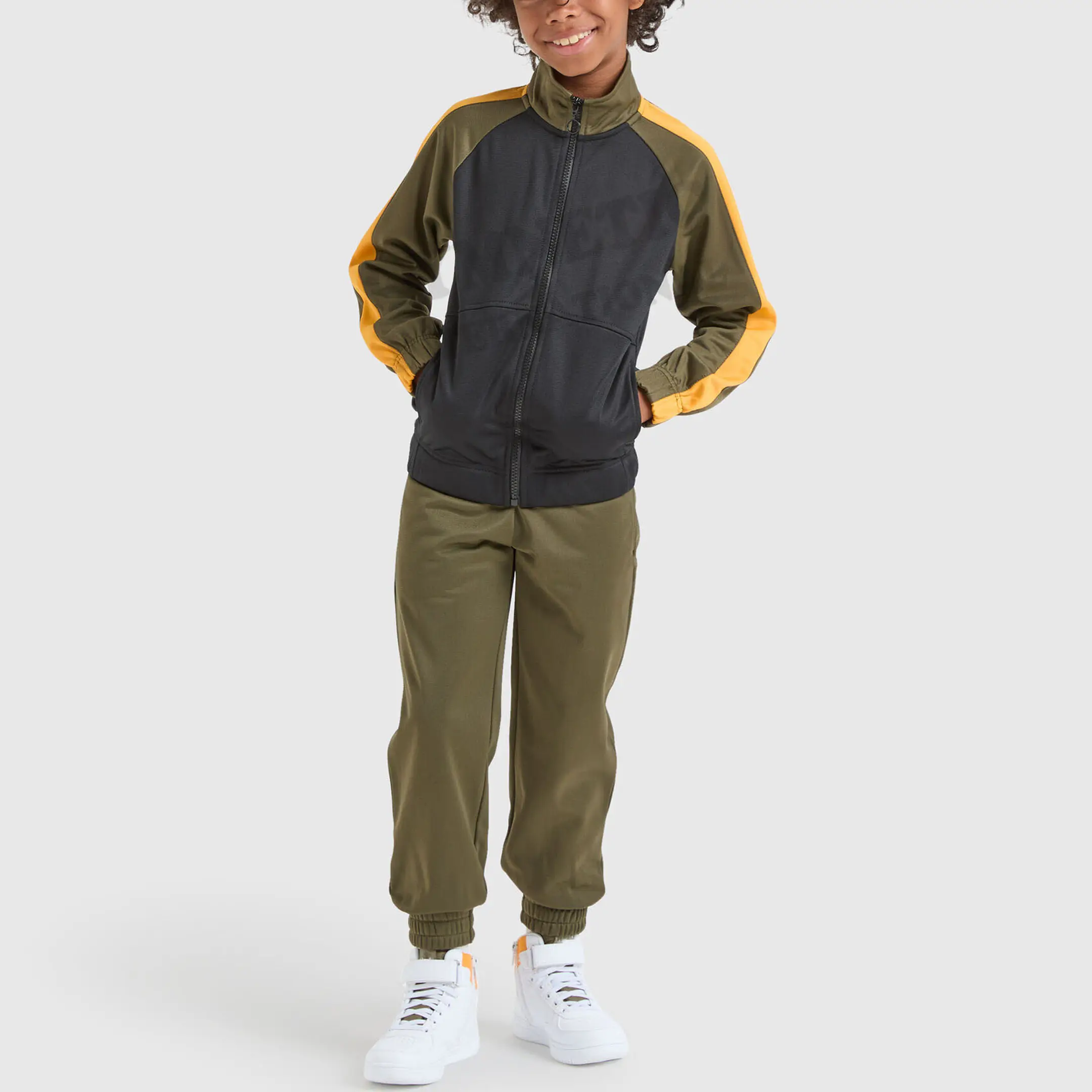 어린이 2023 조깅 착용 Tracksuit 도매 사용자 정의 방수 야외 운동복 어린이 하이킹 학교 학생 유니폼 바지