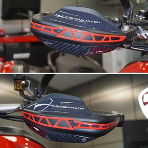 Adesivo Serbatoio 3D Compatibile con Paramani per Ducati Multistrada V4 2021-2025 - Product Image 1