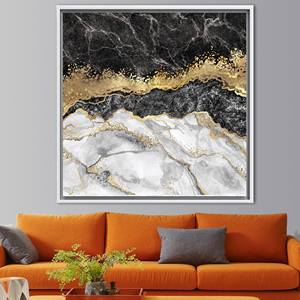 Elegante arte en lienzo con estampado abstracto brillante moderno de mármol negro y dorado, enmarcado en blanco - Product Image 1