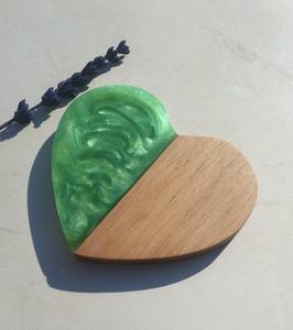 Dessous de verre élégants en bois d'acacia et en résine, sous-verres ronds pour le salon, le bar et le café - Product Image 6