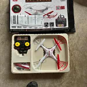 Drone d'extérieur pour enfants avec caméra pour le plaisir et l'exploration à Houston TX - Product Image 1