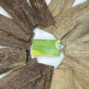 La parte superior de alta calidad Flat Oud One Face Special Vietnam Oud Agarwood Chunk Grade Supper Oud Strong Sweet Scent hecho a mano OCK3 - Product Image 6