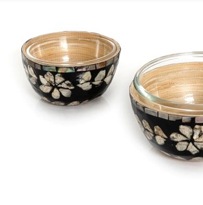 Bol de service en métal doré radiant Pièce d'appoint élégante pour servir des collations Fruits Salades et améliorer la décoration intérieure moderne - Product Image 3