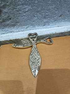 Abridor de Botellas de Cerveza de Latón Dorado Vintage, para Bodas y Fiestas, Abridor de Vino y Champán Hecho a Mano - Product Image 5