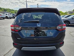 รถ SUV ปี 2025 รุ่น P-ILOT EX-L ขับเคลื่อนสี่ล้อ เกียร์อัตโนมัติ เครื่องยนต์ V6 285 แรงม้า สภาพดี มือสอง - Product Image 4