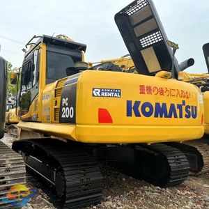 รถขุดไฮดรอลิก Komatsu PC200-8 มือสอง ของแท้ ชั่วโมงการทำงานต่ำ ราคาพิเศษ - Product Image 3