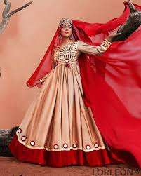 ROBE AFGHANI TRADITIONNELLE FEMME VÊTEMENTS FAIT À LA MAIN KUCHI AFHANI ROBE PASHTUN PATHANI MATÉRIEL UTILISER SUR ELLE AVEC DES BIJOUX ANCIENS - Product Image 6
