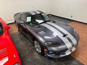 Dodge Viper GTS Coupé 2000 USADO, Volante a la Izquierda/Derecha - Product Image 4