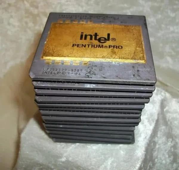 New for Pentium Pro CPU Chip Ceramic Processor LGA 1366 8-core 14nm 64 Bit Desktop Computer 1.9GHz 1MB L2 Cache