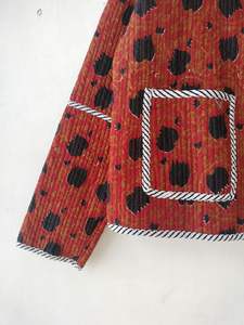 Veste en coton matelassé de style bohème fait à la main pour femmes tissé Bagru imprimé vêtements d'extérieur décontractés avec bouton se ferme cadeaux de vacances d'hiver - Product Image 4