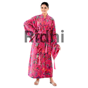 Kimono de Terciopelo Rosa con Diseño Floral, Térmico, 100% Terciopelo, para Playa o Piscina, Unisex, Ecológico, con Encaje y Cintura Natural - Product Image 1