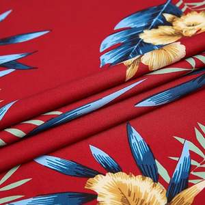 ชุดลำลองสไตล์ฮาวายสำหรับผู้ชาย เสื้อเชิ้ตติดกระดุมผ้าถักเอวยืดหยุ่นและกางเกงขาสั้น เหมาะสำหรับกิจกรรมกลางแจ้งในฤดูร้อน - Product Image 6