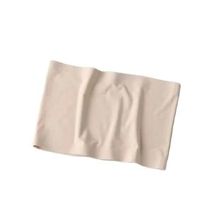 เสื้อกล้ามเกาะอกเซ็กซี่ระบายอากาศได้หนึ่งชิ้นสำหรับผู้หญิงไร้สายดันทรงบราเลตต์ท็อปโลโก้ด้านหน้าแบบบางไร้รอยต่อถักคำสลิง" - Product Image 2