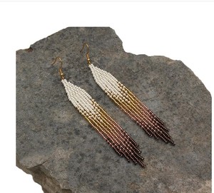 Lujo QualityCoffee Cream Tea Declaración Pendientes de cuentas nativas Pendientes de borla con cuentas degradadas Ombre - Product Image 2