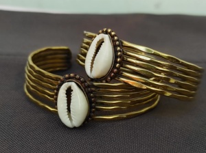 กำไลข้อมือทองเหลืองปรับได้สำหรับผู้หญิงกำไลข้อมือซ้อนกันได้งานแฮนด์เมด - Product Image 2