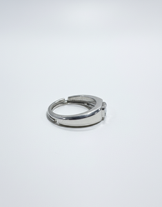แหวนเพชรทรงเอเมอรัลด์สำหรับผู้หญิง เพชรเพาะเลี้ยงในห้องปฏิบัติการ - Product Image 2