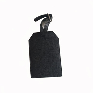 Étiquettes à bagages de couleur noire en cuir véritable de qualité supérieure pour bagages, sacs de voyage et valises personnalisables - Product Image 1