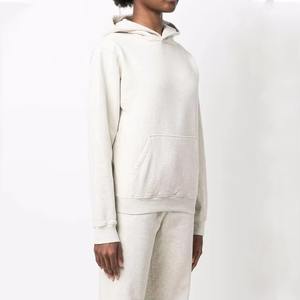 Nuevo Chándal Deportivo Personalizado con Logotipo para Hombre, Estilo Atlético Personalizado para Chándales para Hombre a Bajo Precio - Product Image 3