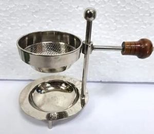 Quemador de incienso de latón más vendido con mango de madera Calentador de Acabado plateado Fragancia romántica Quemador de incienso ajustable hecho a mano - Product Image 2
