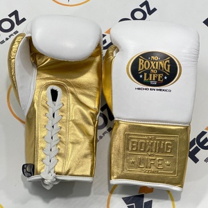 Gants de boxe tendance les plus vendus No Boxing No Life à lacets pour sparring, or/blanc, en vente, avec logo personnalisé OEM - Product Image 1