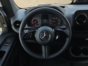 HIGHRUN 2025 SPRINTER VAN TRANSMISIÓN AUTOMÁTICA DE 9 VELOCIDADES - Product Image 4