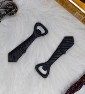 Abrebotellas de corbata negra hecho a mano de la mejor calidad, artículo de cocina de Metal para uso en bares para fiestas en restaurantes, opción económica - Product Image 2