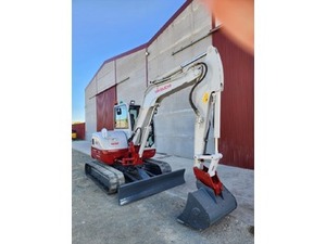 Mini excavadora sobre orugas TAKEUCHI TB260 con motor hidráulico Eaton de alta potencia de excavación a la venta - Product Image 6