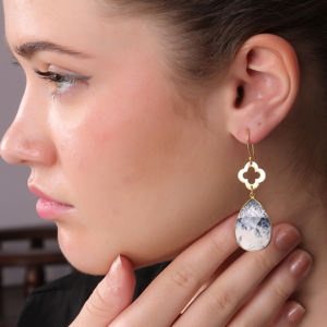 Pendientes de Flores de Ópalo Dendrítico Hechos a Mano, Chapados en Oro de 18K, Joyería de Piedras Preciosas Naturales Elegantes y Modernas para Mujer - Product Image 6