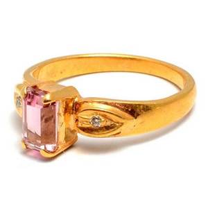พลอยสวยเรียบง่ายสีชมพูทัวร์มาลีนไฮโดรและสีขาว Cz แหวนทอง - Product Image 1