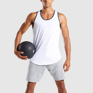 Débardeur en polyester à séchage rapide de marque personnalisée pour hommes tenue de fitness et de gym à épaules larges avec logo de levage électrique style décontracté - Product Image 4