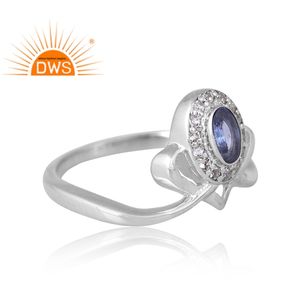 Bague en argent sterling plaqué palladium avec tanzanite naturelle et topaze blanche Fabricant de bijoux personnalisés - Product Image 4