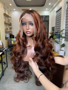 ราคาขายส่ง วิกผมแท้เวียดนาม 100% เวอร์จิ้น เรมี  แบบติดลูกไม้ด้านหน้า  ลอนธรรมชาติ  จัดเรียงเกล็ดผม  ลูกไม้ HD  ไม่ต้องใช้กาว - Product Image 4