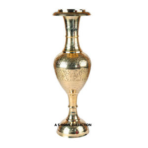 Jarrón de flores con acabado dorado de forma redonda de metal de latón de estilo minimalista, precio barato Premium de alta durabilidad - Product Image 1