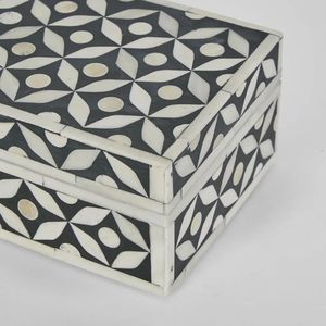 BONE INLAY USINF FURNITURE Design moderne Armoire à incrustation en os véritable avec 7 tiroirs pour le salon armoire à incrustation en os par gm impex - Product Image 4