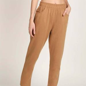 Pantalones de correr para mujer con cordón ajustable, perfectos para deportes, entrenamientos y atuendos relajados - Product Image 2