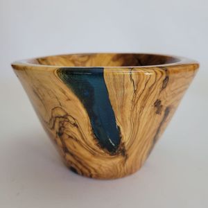 Luxury <b>Wooden</b> <b>Resin</b> Bowl Handmade Decorative Bowl <b>For</b> Fruits Snacks And Stylish Home Kitchen <b>Table</b> Decor - Product Image 4