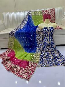 ชุดสلوارคามีซผ้าอะคริลิคปักลายกอต้าปาตติ ดีไซน์เนอร์แบรนด์ดังสำหรับผู้หญิง ลายพิมพ์วาดมือ ทรงปกติ ยาว สไตล์อินเดีย - Product Image 4