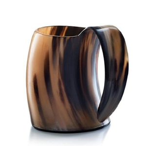 Jarra de Cuerno Vikinga Ecológica y Natural, con Diseños de Animales Grabados a Mano, Estilo Antiguo y Duradero para el Hogar y Hoteles - Product Image 1