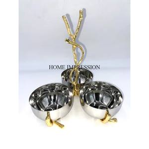 Metal duradero hecho Color plata acabado brillante espejo pulido martillado textura flor y hojas diseñador conjunto de 3 cuencos para servir - Product Image 6