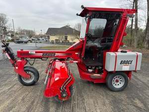 Machine de nettoyage de sol autoportée Balayeuse de rue Balayeuses de route à vendre Ciment - Product Image 5