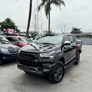 Camioneta Hilux 2019 con Volante a la Izquierda, 4x4, Automática, Tracción Trasera, Asientos de Cuero, Cámara Trasera Oscura, Más Vendida - Product Image 1