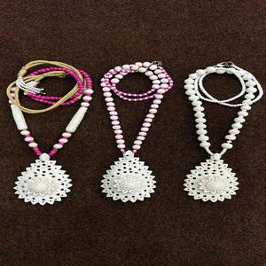 Elegante colección de collares tallados a mano de hueso Vintage, arte único en cada pieza, cadenas de cuentas para bodas y fiestas - Product Image 1