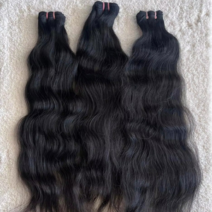 Usine directe Extensions de trame de cheveux crus indiens non transformés de qualité supérieure Styles ondulés doux 100g brut indien non transformé 100g - Product Image 1