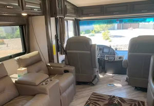 รถบ้านมือสองปี 2022 2023 2020 ราคาประหยัด Fleetwood Pace Arrow RV ขนาด 40 ฟุต รถบ้านเคลื่อนที่ มีสีสันให้เลือกตามสั่ง ไมล์น้อย - Product Image 3