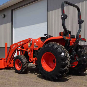 Tracteur à chenilles B2601 de 55 CV à transmission intégrale (Série B01) avec moteur diesel, boîte de vitesses, roulement et pompe - Product Image 1