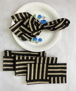 Juego de Mantel y Servilletas de Algodón 100% con Estampado de Rayas Hecho a Mano - Estilo Americano Ecológico y Duradero para Eventos de Boda - Product Image 4